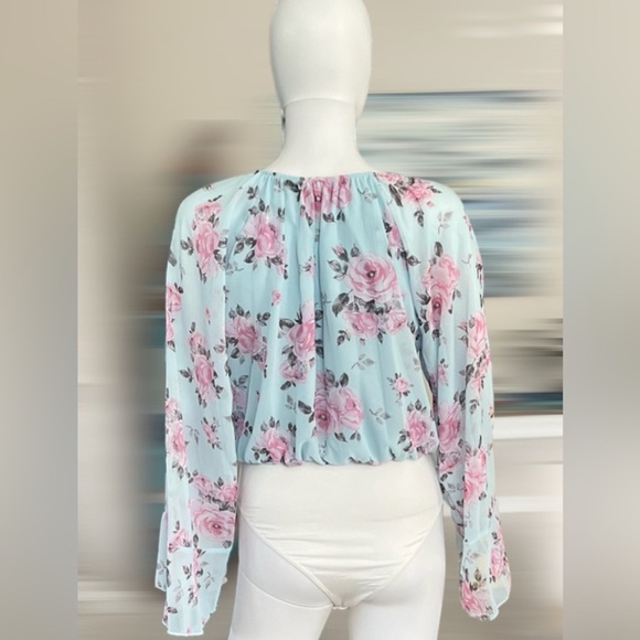 PEACH LOVE CALIFORNIA floral print bodysuit sheer bell sleeve size Large - Picture 15 of 16